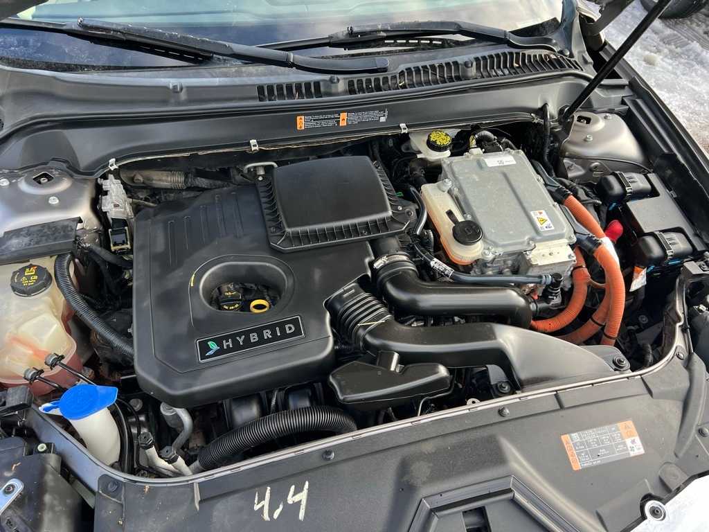 Thumbnail: 2016 Lincoln MKZ - 11