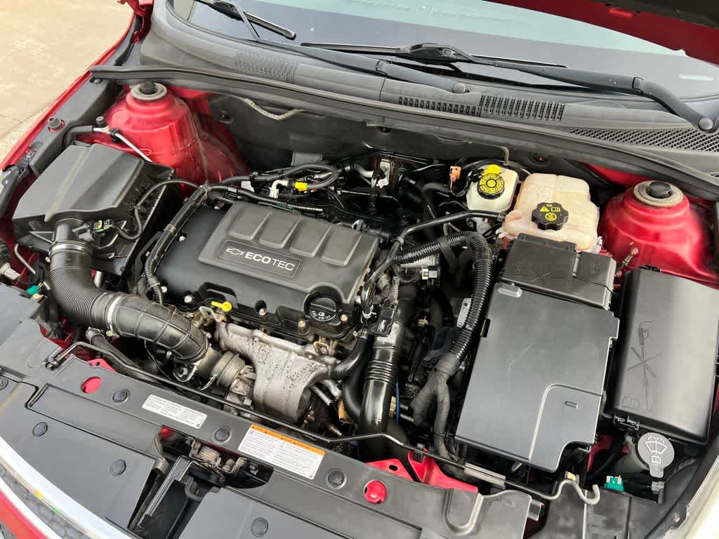 Thumbnail: 2011 Chevrolet Cruze - 11