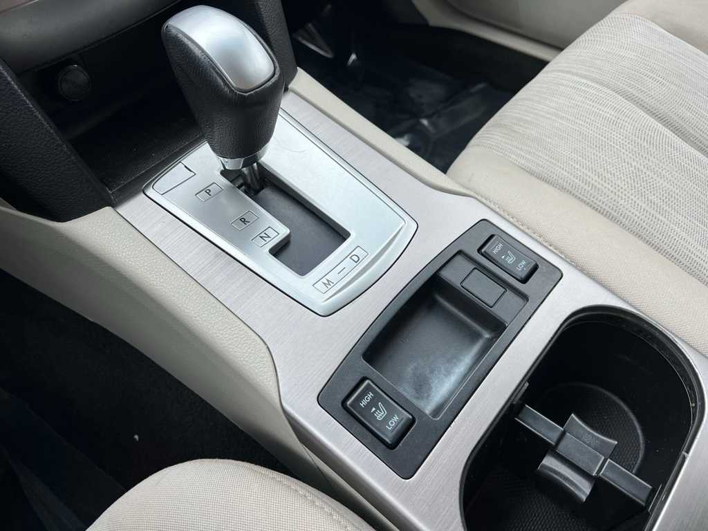 Thumbnail: 2013 Subaru Outback - 28