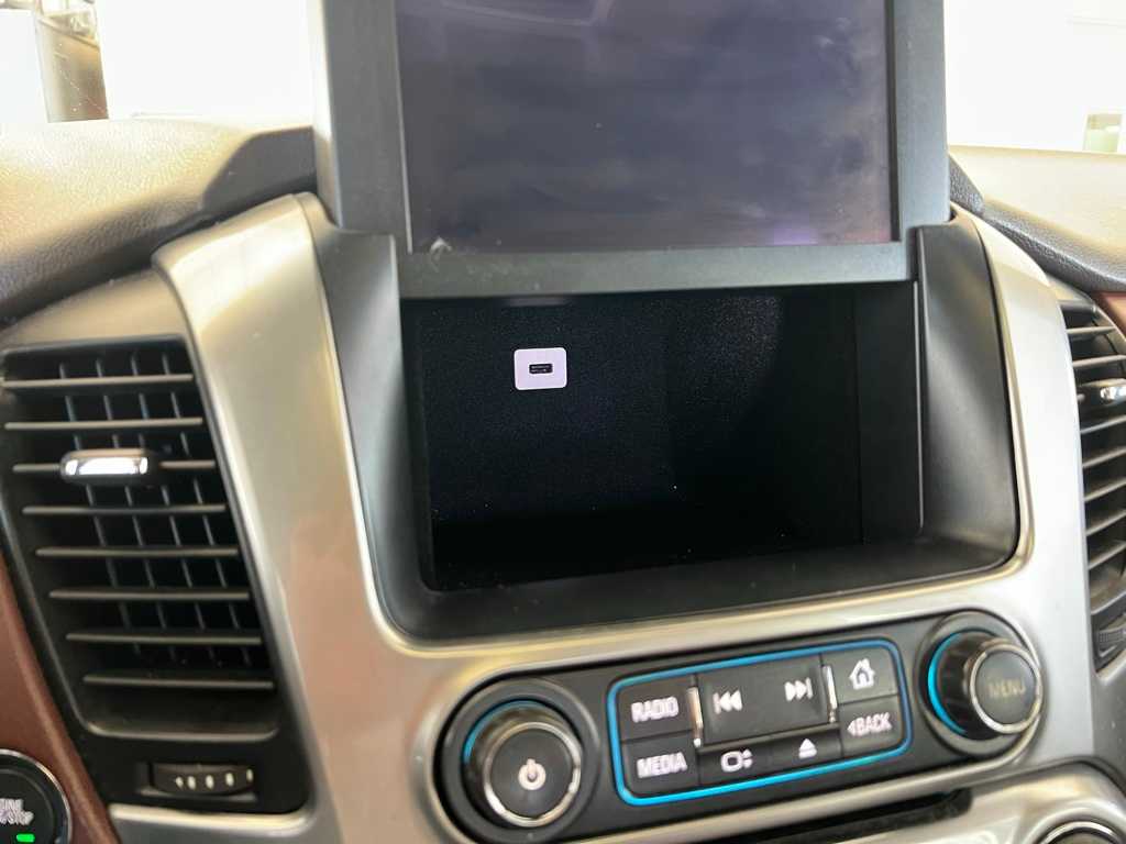 Thumbnail: 2015 Chevrolet Tahoe - 34