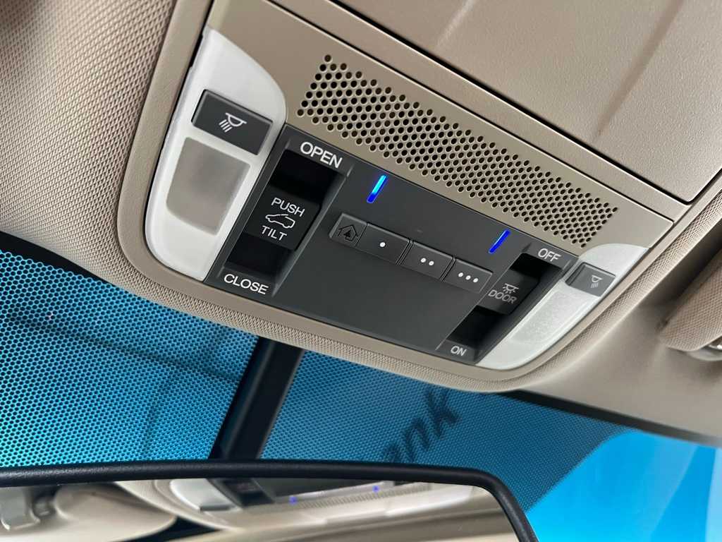 Thumbnail: 2014 Acura RDX - 36