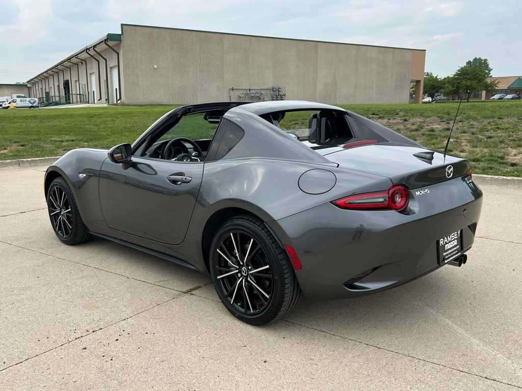 Thumbnail: 2024 Mazda MX-5 Miata - 3