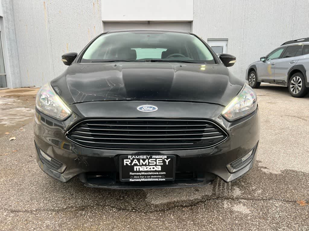 Thumbnail: 2016 Ford Focus - 9