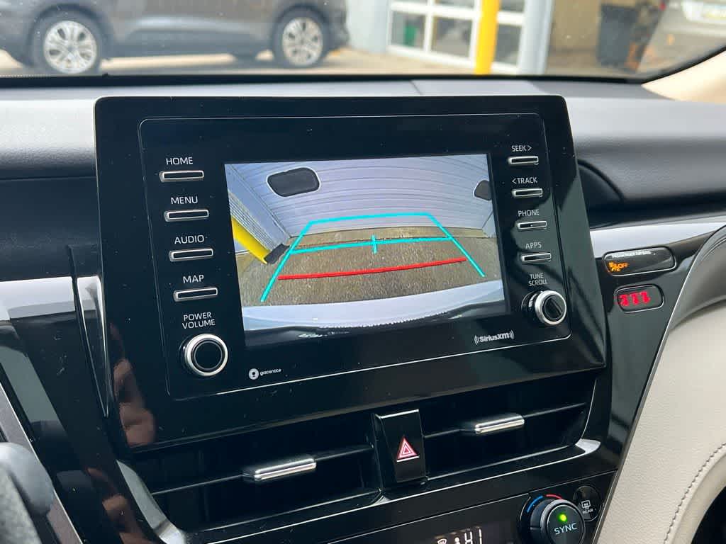 Thumbnail: 2023 Toyota Camry - 26