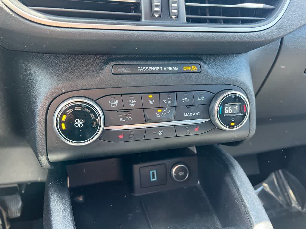 Thumbnail: 2020 Ford Escape - 28