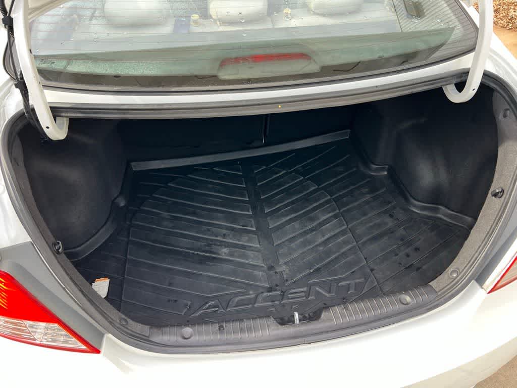 Thumbnail: 2014 Hyundai Accent - 21