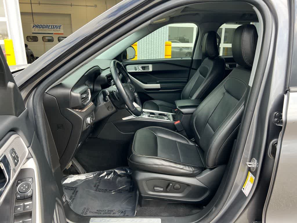 Thumbnail: 2021 Ford Explorer - 12