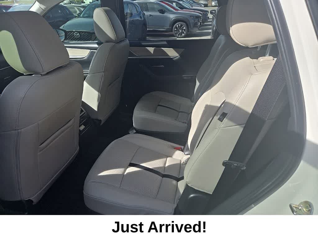 Thumbnail: 2024 Mazda CX-90 - 8