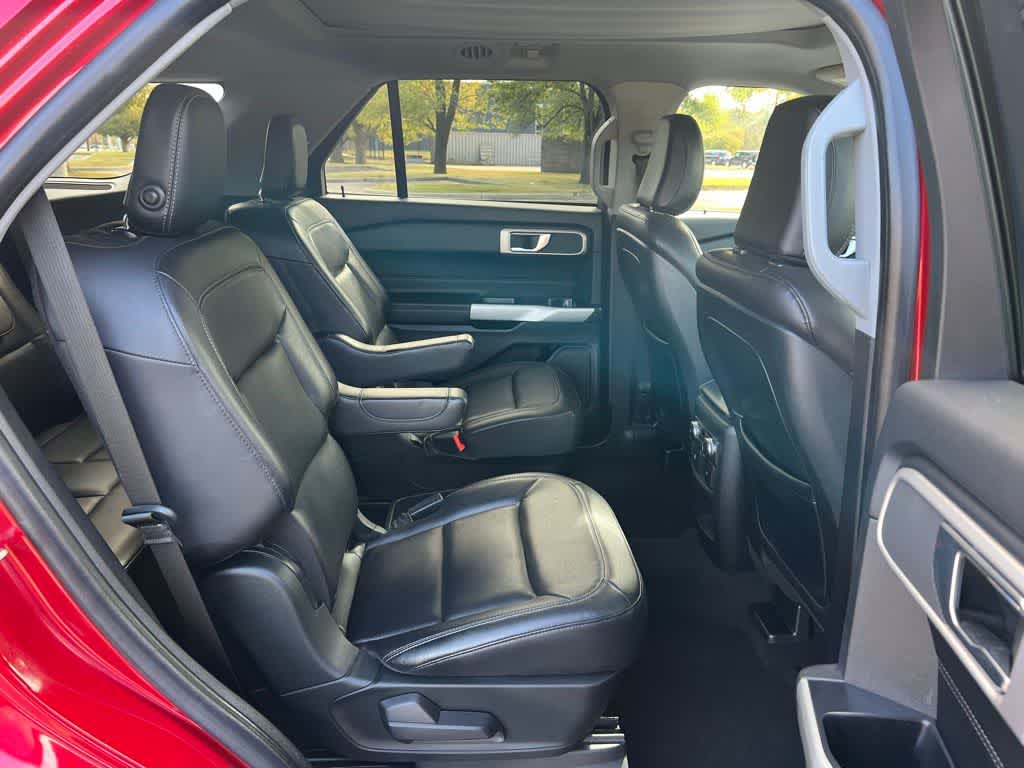 Thumbnail: 2020 Ford Explorer - 22