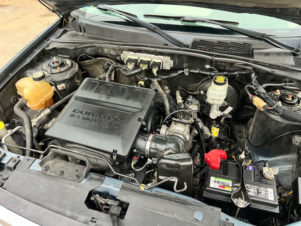 Thumbnail: 2011 Ford Escape - 14