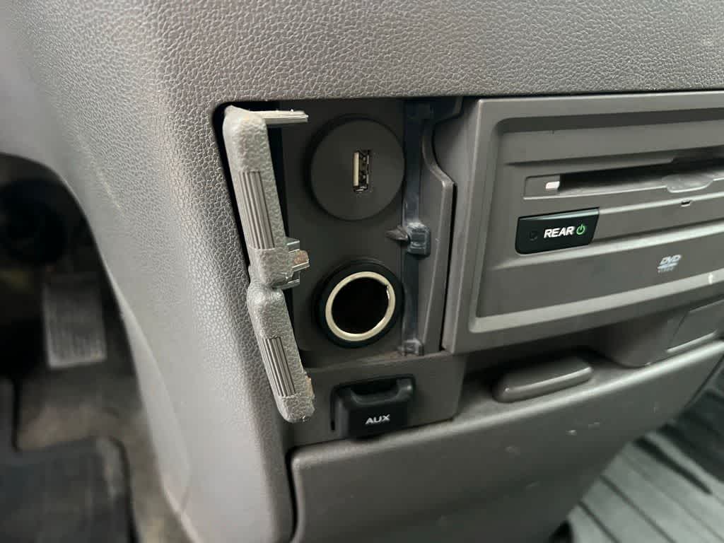 Thumbnail: 2016 Honda Odyssey - 26