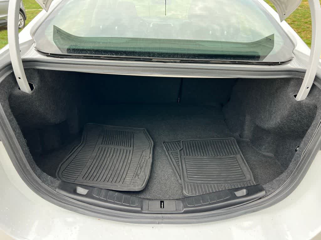 Thumbnail: 2017 Ford Fusion - 19