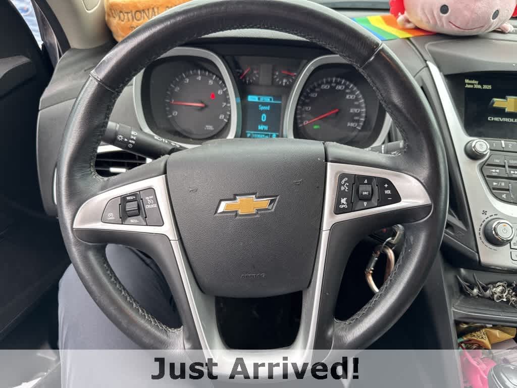 Thumbnail: 2017 Chevrolet Equinox - 6