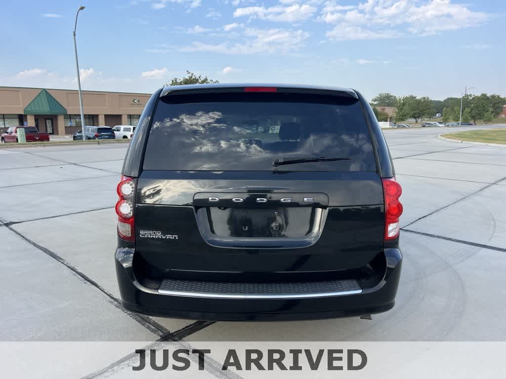 Thumbnail: 2018 Dodge Grand Caravan - 5
