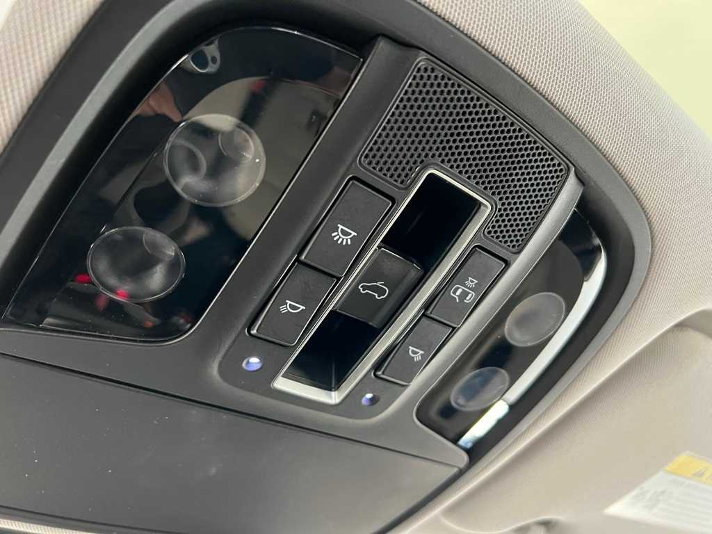 Thumbnail: 2019 Kia Sorento - 44