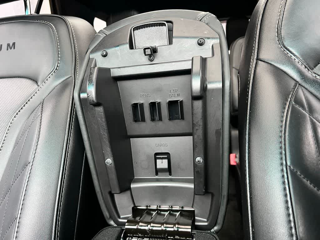 Thumbnail: 2016 Ford Explorer - 48