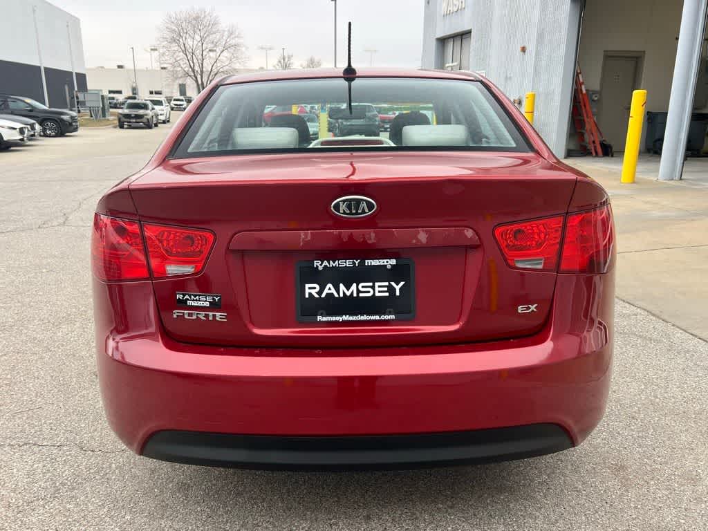 Thumbnail: 2010 Kia Forte - 5
