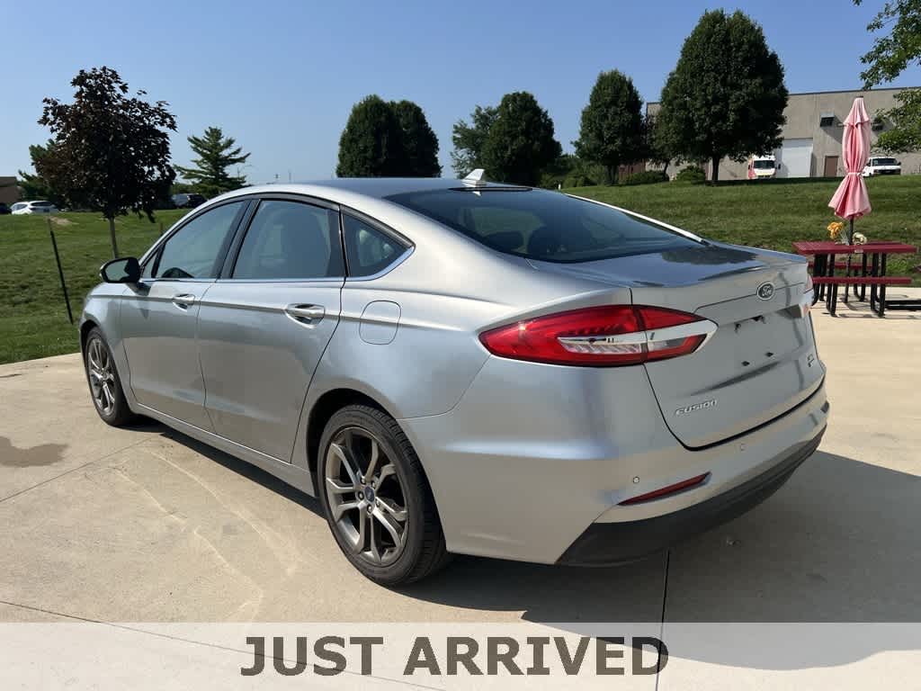 Thumbnail: 2020 Ford Fusion - 4