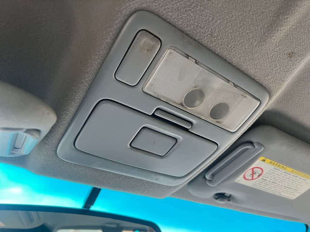 Thumbnail: 2003 Toyota RAV4 - 37