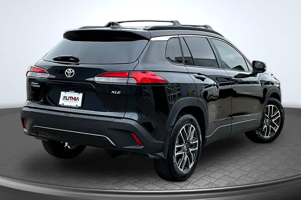 Thumbnail: 2026 Toyota Corolla Cross - 2