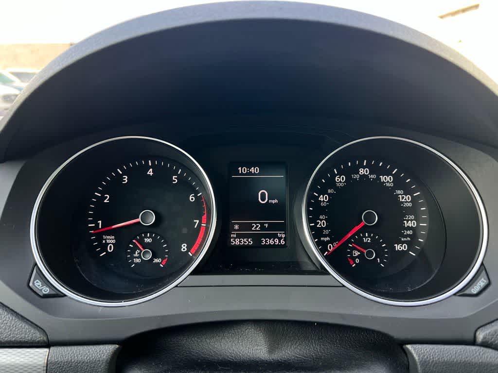 Thumbnail: 2017 Volkswagen Jetta - 42