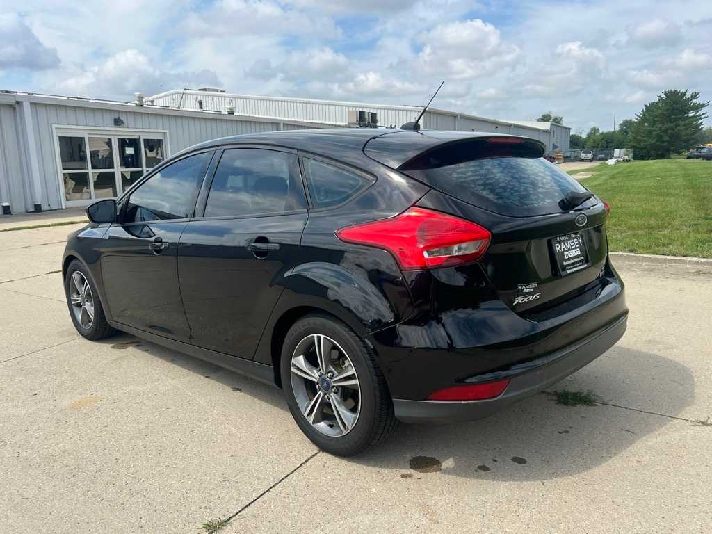 Thumbnail: 2016 Ford Focus - 4