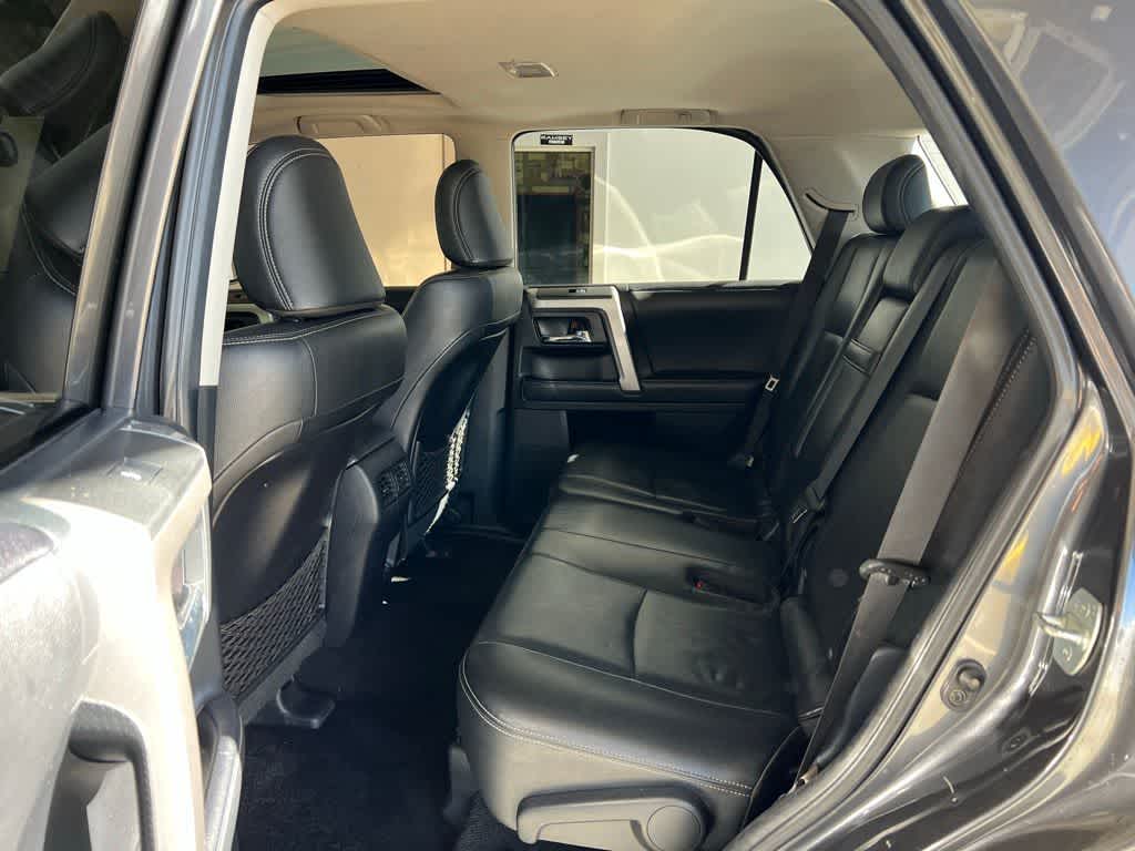 Thumbnail: 2020 Toyota 4Runner - 20