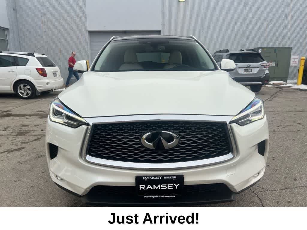 Thumbnail: 2019 INFINITI QX50 - 9