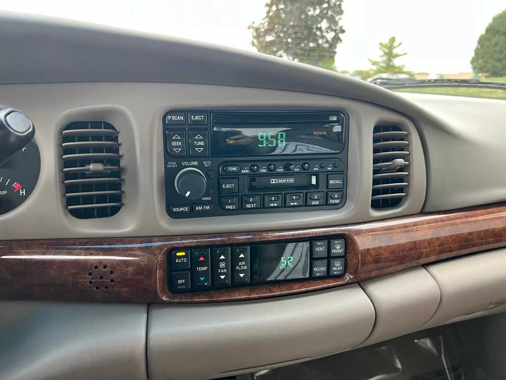 Thumbnail: 2000 Buick LeSabre - 39