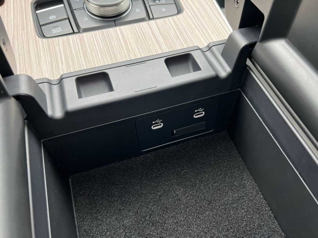 Thumbnail: 2024 Mazda CX-90 - 31