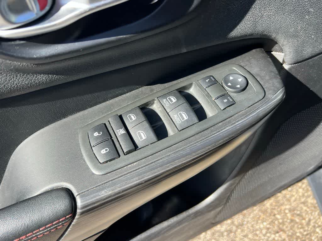 Thumbnail: 2014 Jeep Cherokee - 14