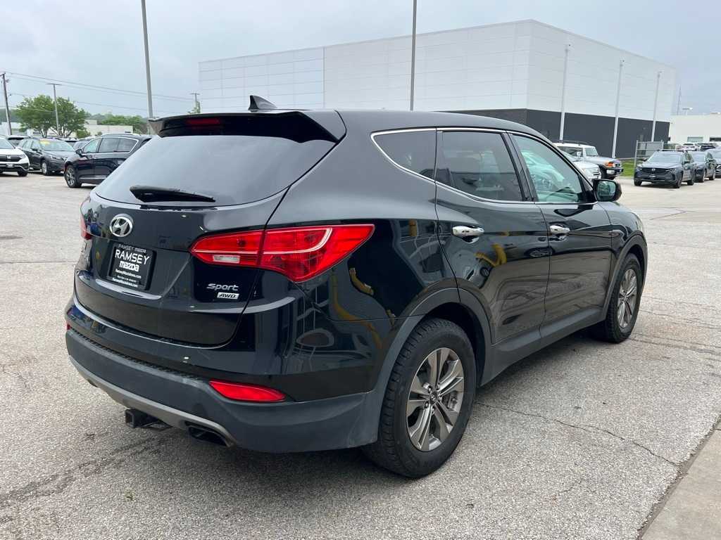 Thumbnail: 2015 Hyundai Santa Fe - 5