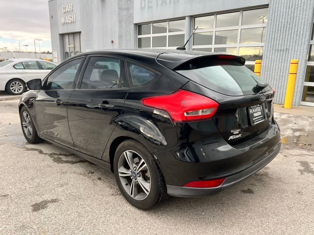 Thumbnail: 2016 Ford Focus - 4