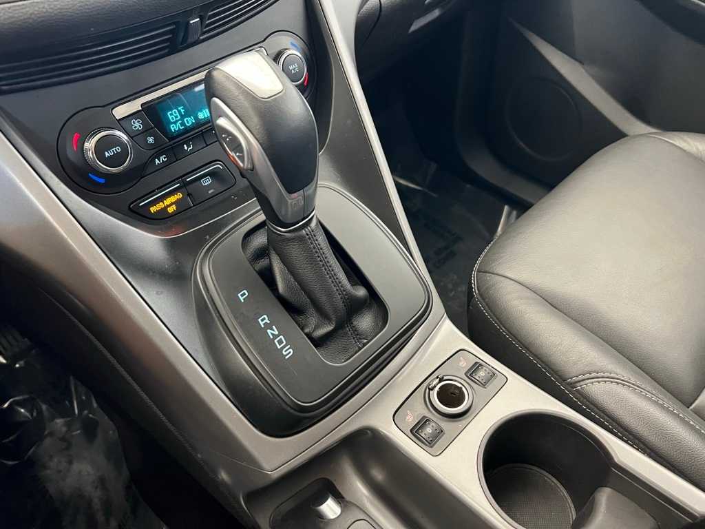 Thumbnail: 2016 Ford Escape - 32