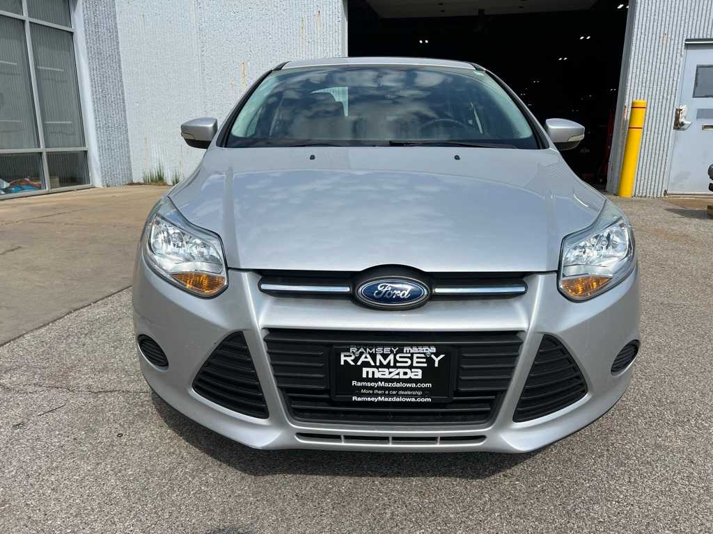 2014 Ford Focus SE 8