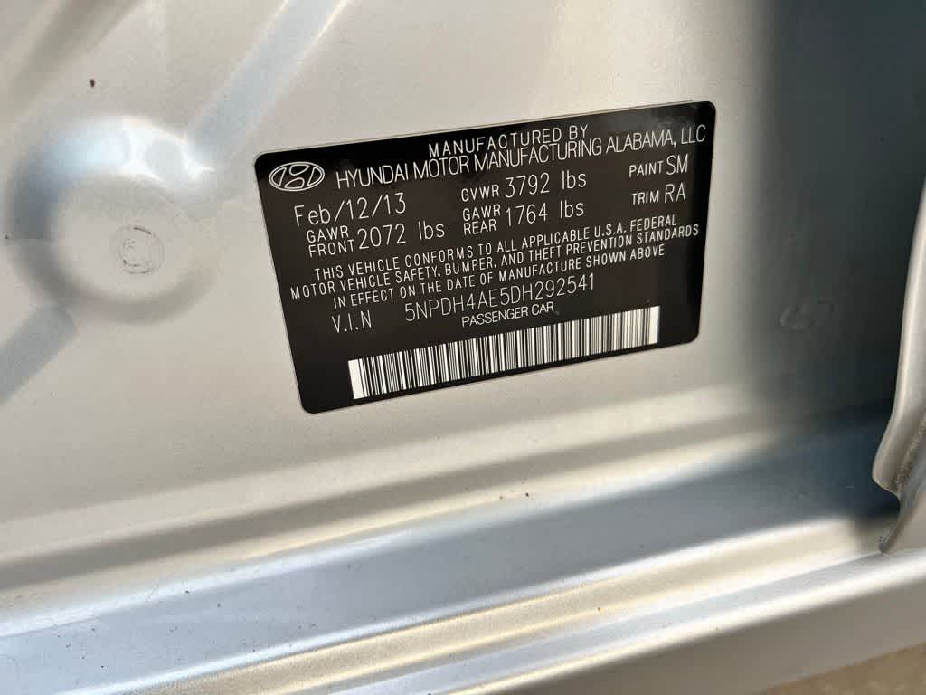 Thumbnail: 2013 Hyundai Elantra - 27