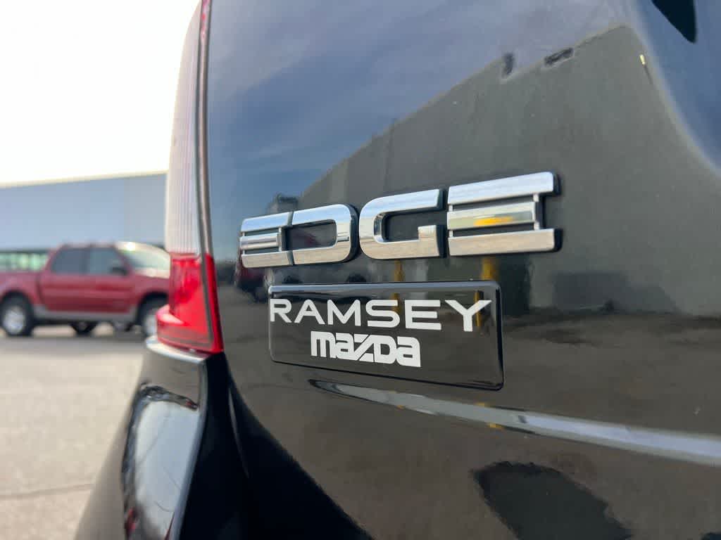 Thumbnail: 2013 Ford Edge - 28