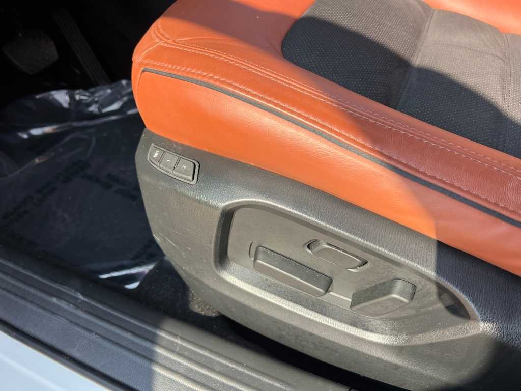 Thumbnail: 2025 Mazda CX-5 - 15