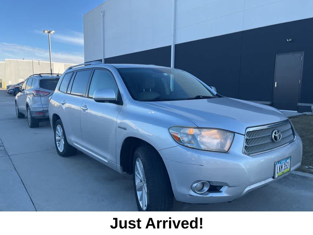 Thumbnail: 2009 Toyota Highlander - 2