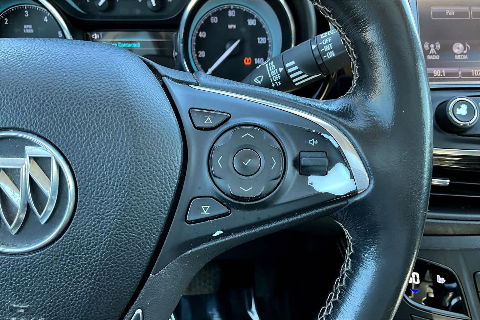 Thumbnail: 2017 Buick Envision - 21