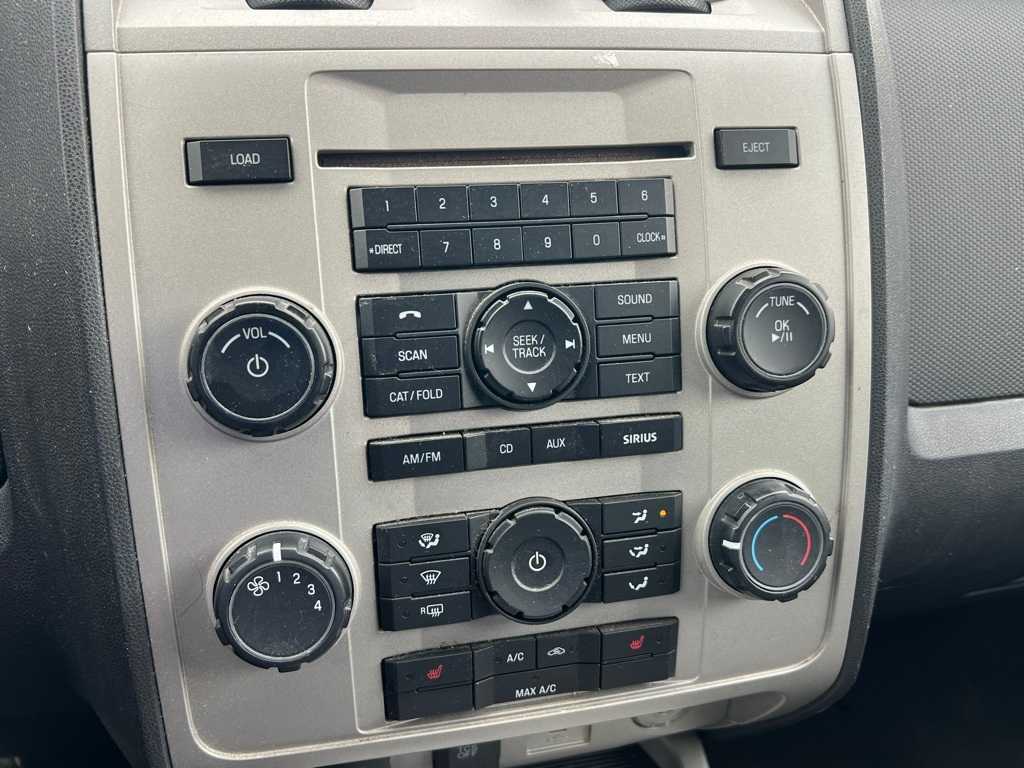Thumbnail: 2012 Ford Escape - 19