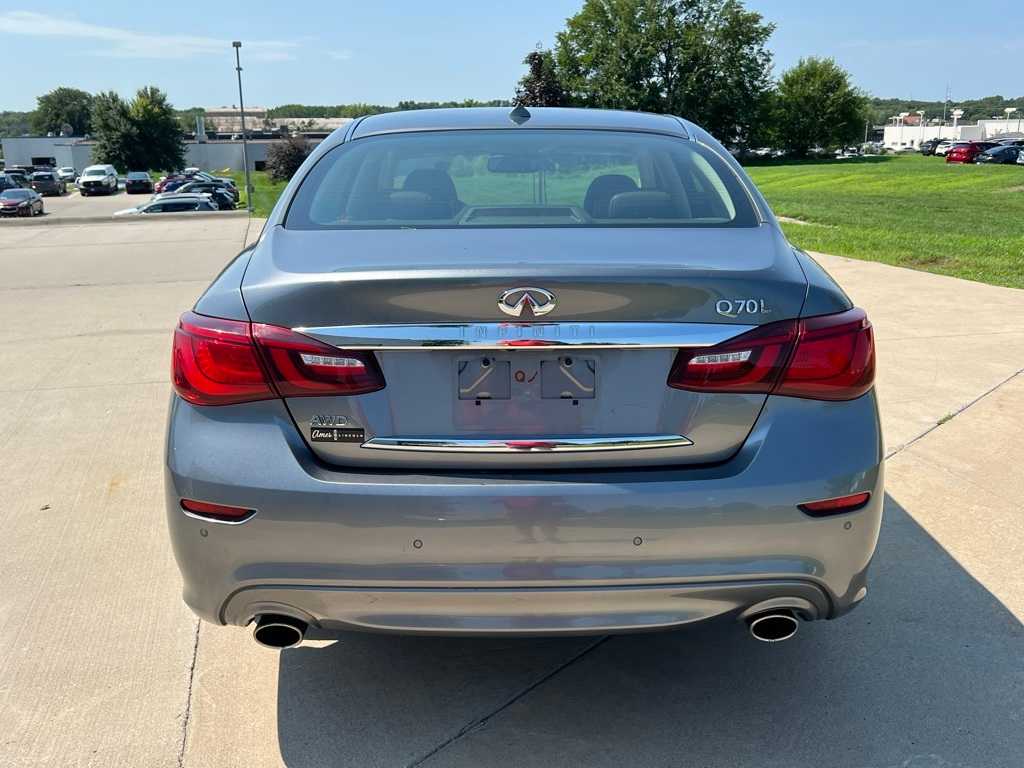 Thumbnail: 2017 INFINITI Q70 - 5
