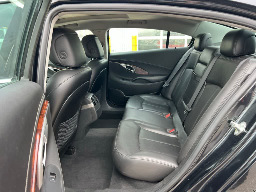 Thumbnail: 2011 Buick LaCrosse - 20