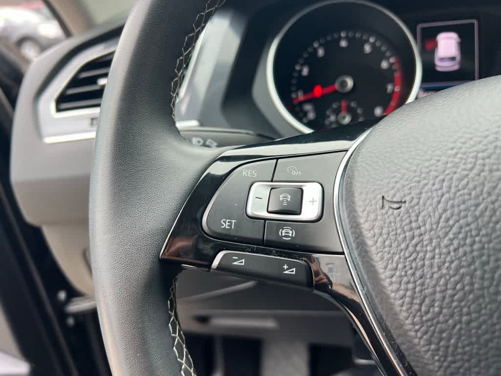 Thumbnail: 2021 Volkswagen Tiguan - 26