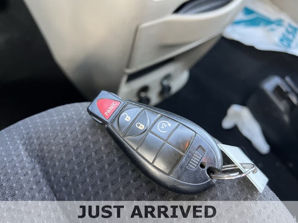 Thumbnail: 2018 Dodge Grand Caravan - 25