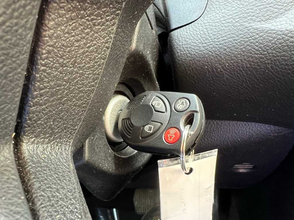 2014 Ford Focus SE 32