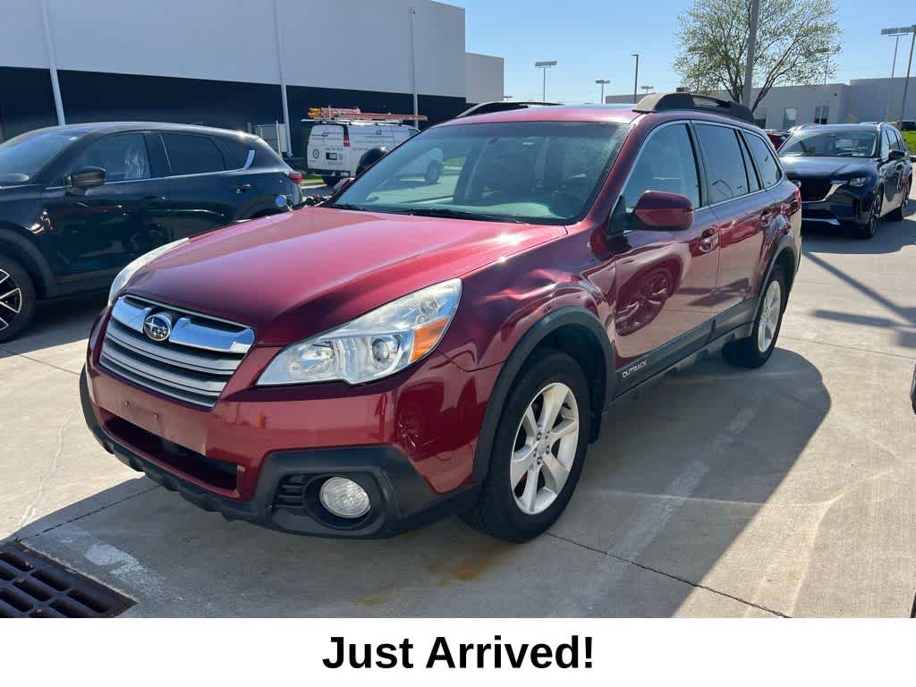 2013 Subaru Outback Premium -
                  Urbandale, IA