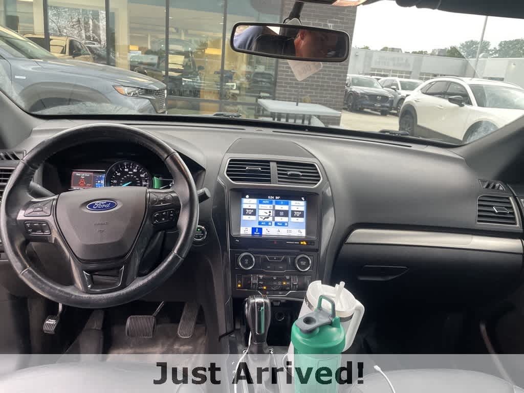 Thumbnail: 2018 Ford Explorer - 6