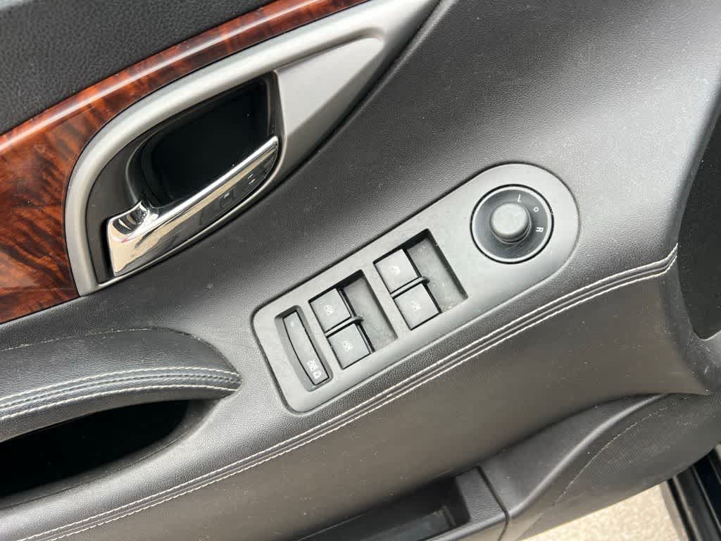 Thumbnail: 2011 Buick LaCrosse - 16