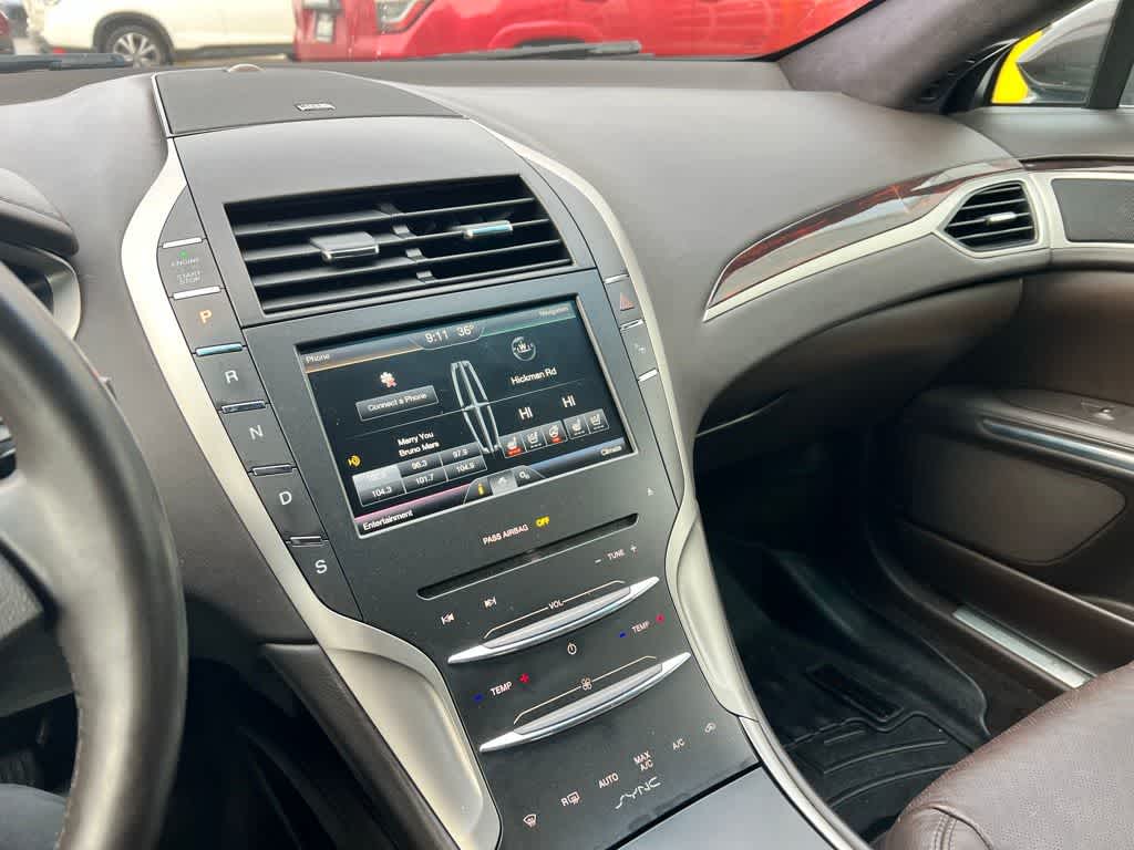 Thumbnail: 2016 Lincoln MKZ - 34